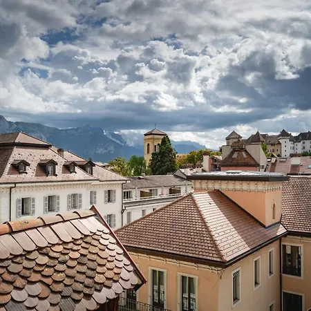 Duplex Vue Montagne - Ideally Located With Its View *